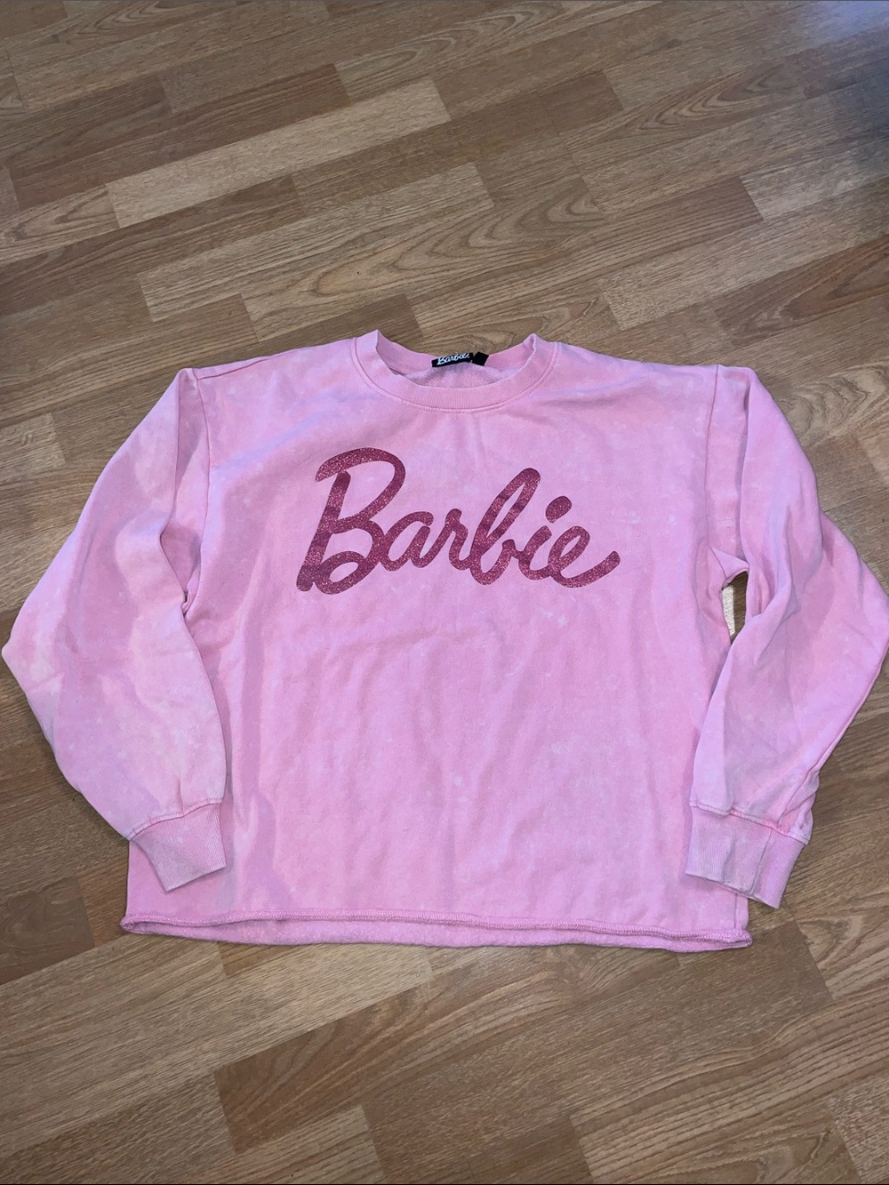 BoxLunch Barbie Pink Washed Fleece Pullover Sweatshirt Glitter Logo size XL